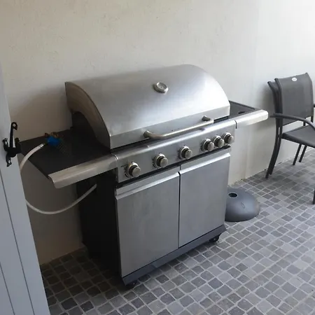 Villa Belle Maison Avec Piscine Dans Les Hauteurs A Raphael