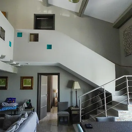 Belle Maison Avec Piscine Dans Les Hauteurs A Raphael Villa *