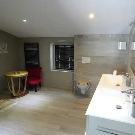 Villa Belle Maison Avec Piscine Dans Les Hauteurs A Raphael *