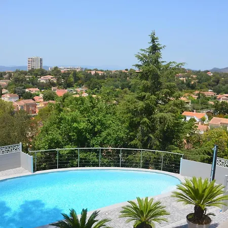 Belle Maison Avec Piscine Dans Les Hauteurs A Raphael * Saint-Raphaël